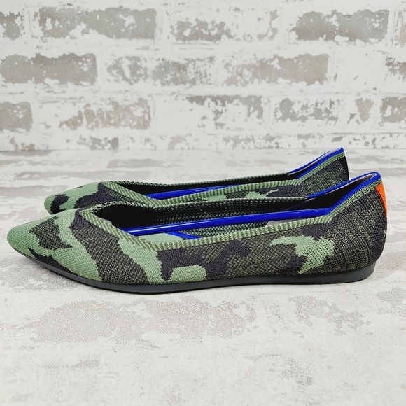 New Rothy’s The Point Olive Camo Slip On Ballet Flat Shoes W53